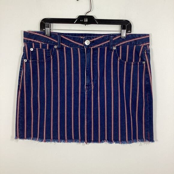 American Eagle Mini Skirt Red White Blue Denim Striped Stretch July 4th Size 16 - Picture 9 of 9